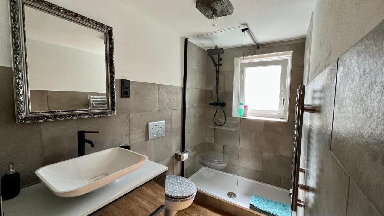 Franky House Am Nuerburgring Bed and Breakfast Quiddelbach Εξωτερικό φωτογραφία